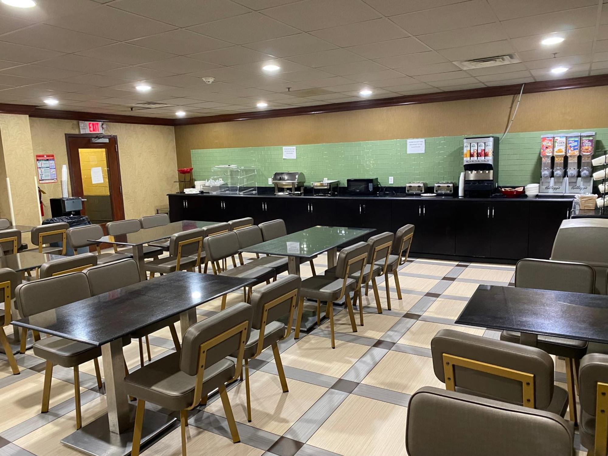 Ramada By Wyndham Rochelle Park Near Paramus Buitenkant foto